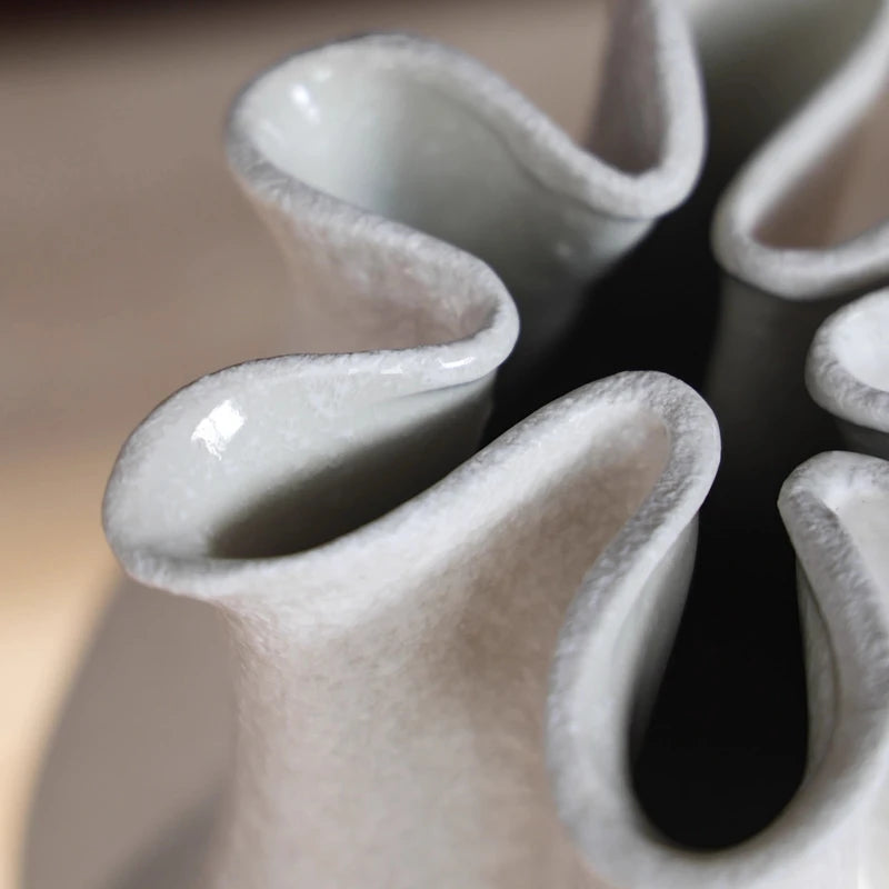 Modern Vases Table Decoration Flower Vase Art Elegant Plants Vase Living Room Luxury Flowers Bottle Aesthetic Interior Ornaments